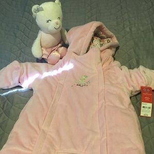 Baby Girl Bunting/Carters 0-6 months.